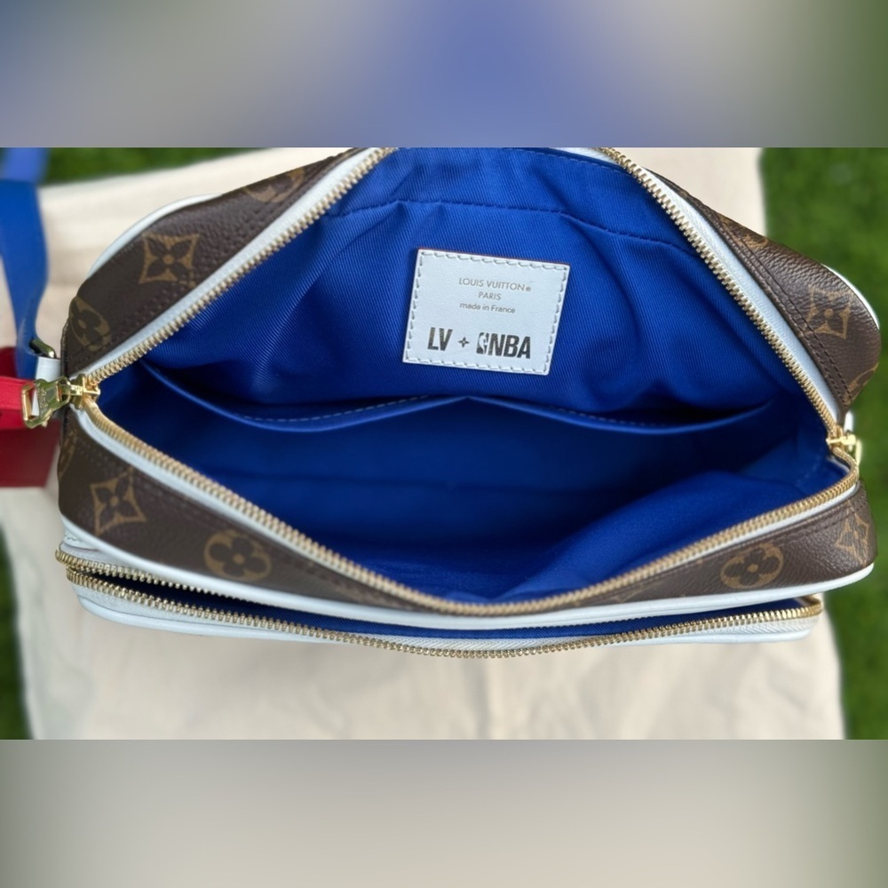 Louis Vuitton x NBA LV Bag Brown Nil Messenger Monogram Limited Edition!! - Picture 12 of 16